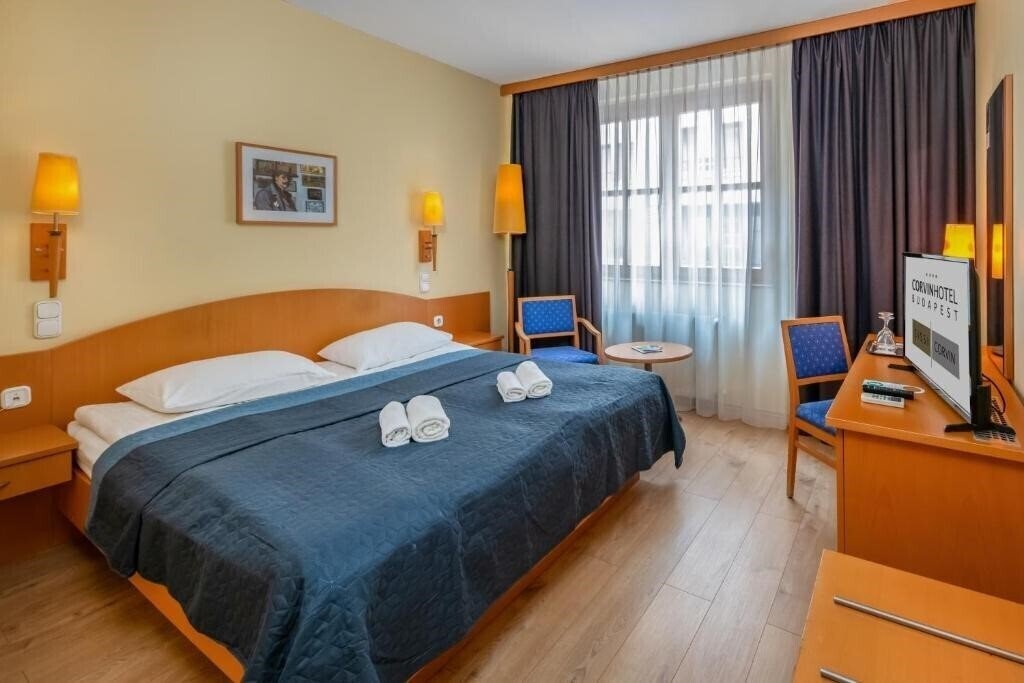 Фото Corvin Hotel Budapest Sissy Wing 3*