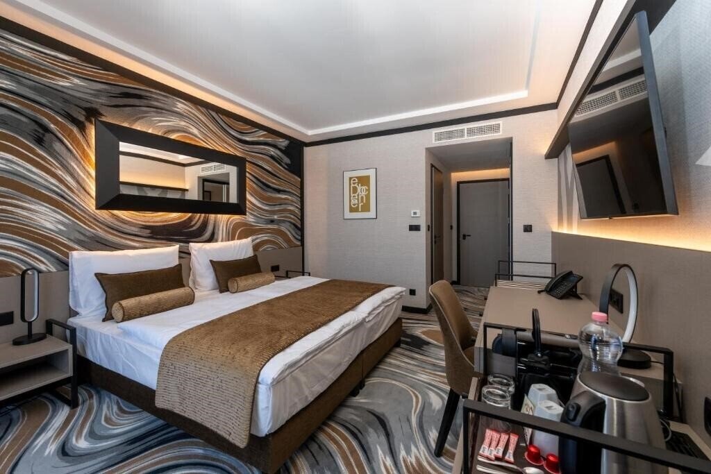 Отель Obester Hotel 4*