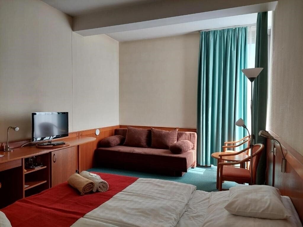 Фотографія Hunguest Hotel Aqua-Sol 4*