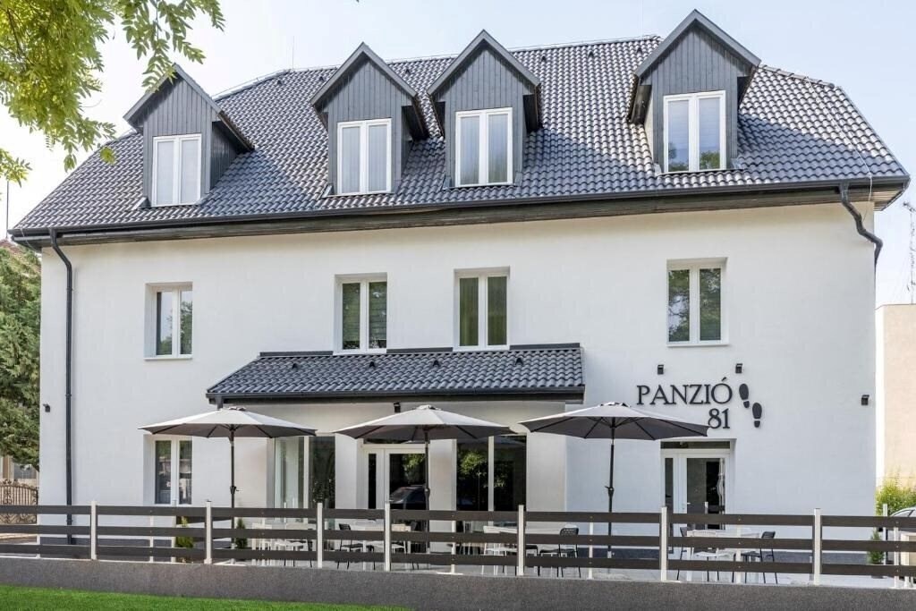 Готель Panzio 81 3*