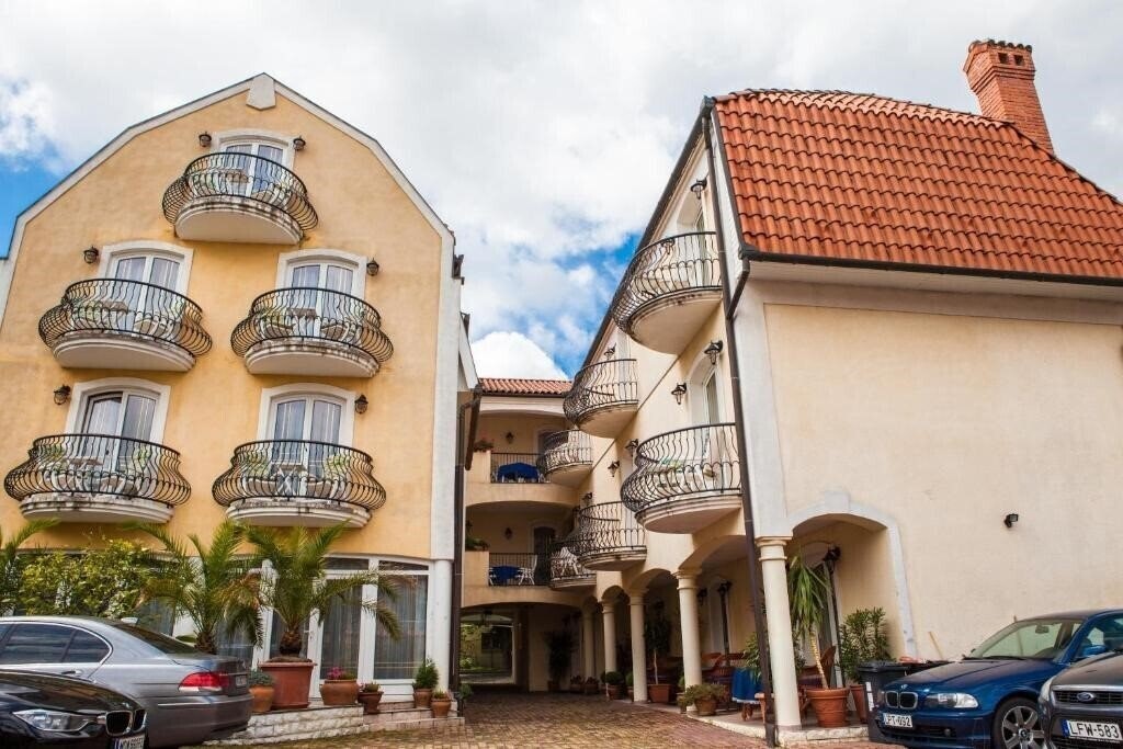 Отель Villa Mediterran 3*