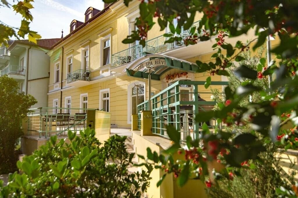Фото Hotel Spa Heviz 4*
