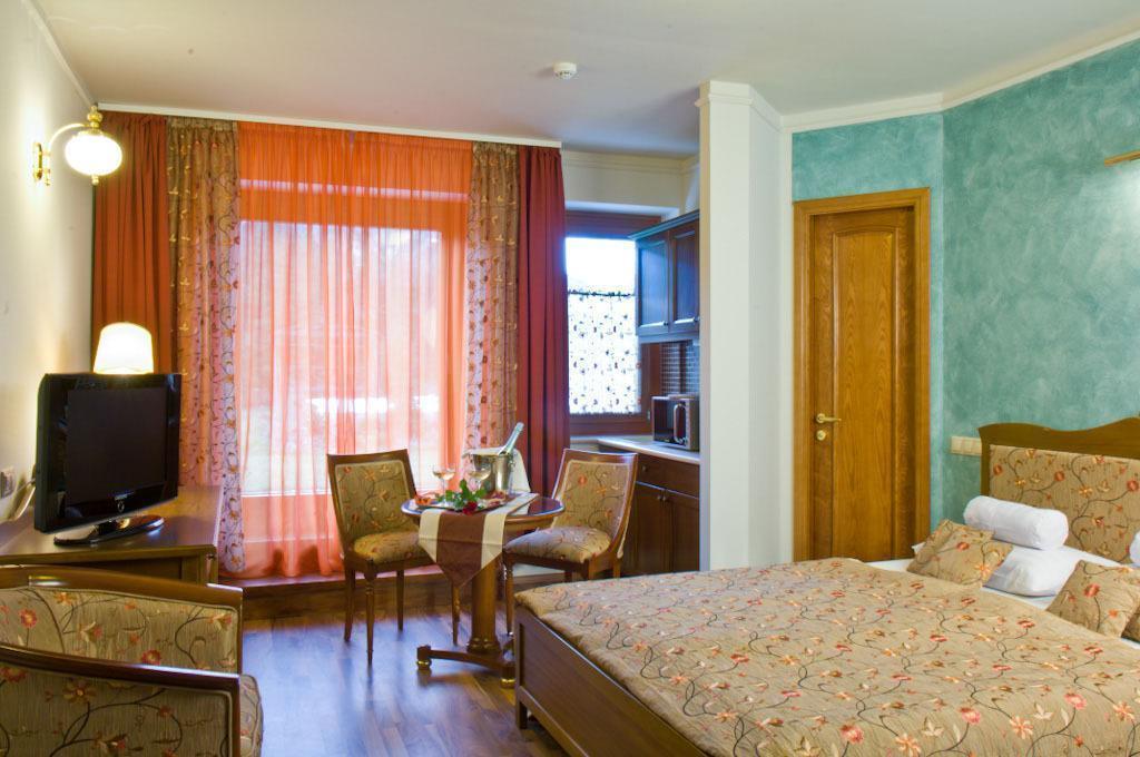Картинка Amira Boutique Hotel Heviz Wellness & SPA 3*