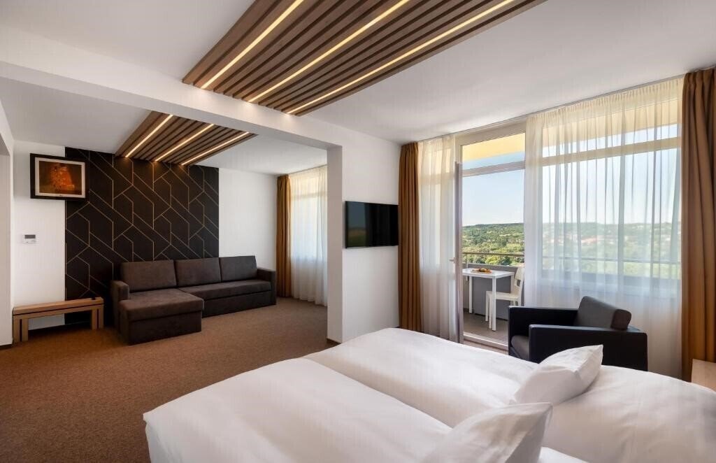 Зображення Hunguest Hotel Helios 4*