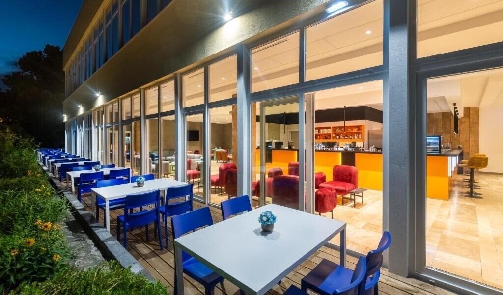 Картинка Hunguest Hotel Helios 4*