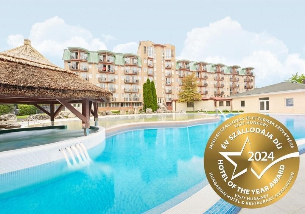 Отель Europa Fit 4*
