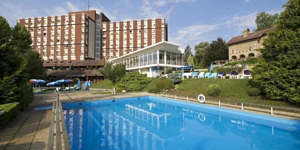 Готель Danubius Health Spa Resort Aqua 2*