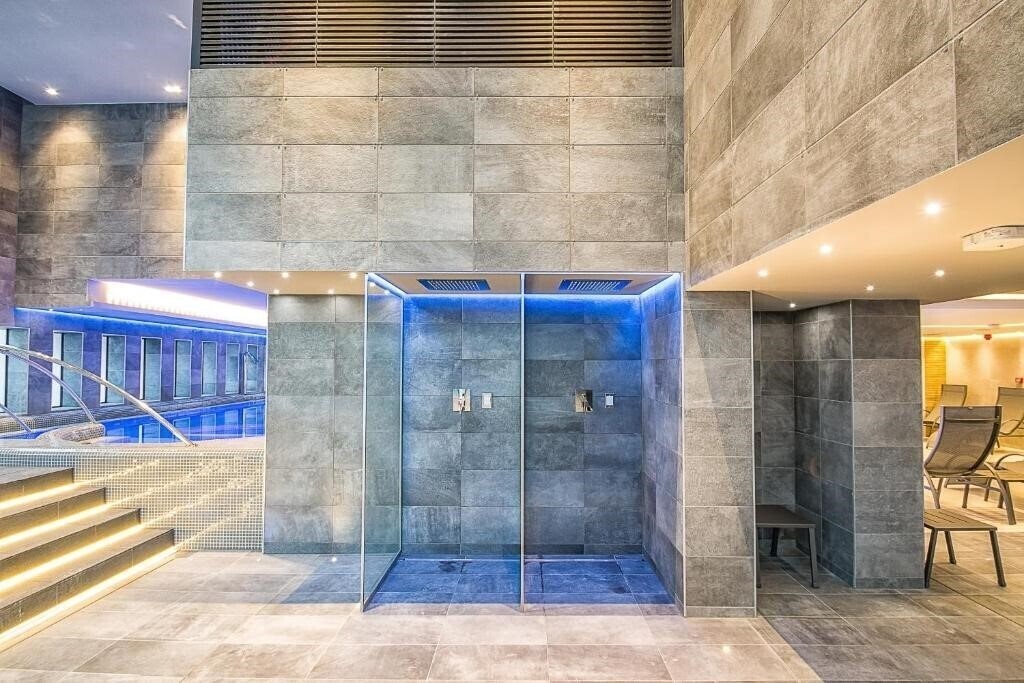 Фотография Hunguest Hotel Mirage 4*