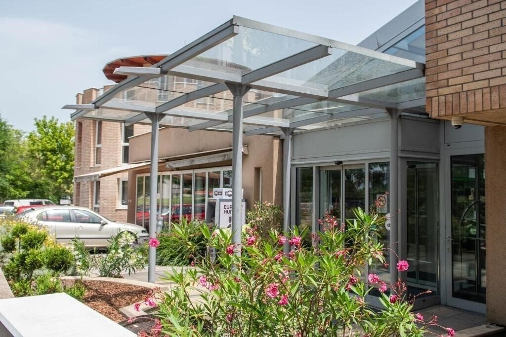 Фотография Ce Plaza Hotel 4*