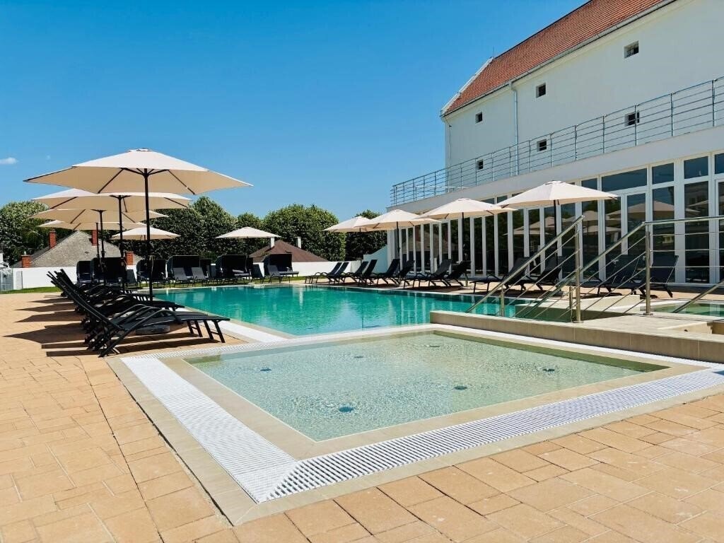 Фото Ce Plaza Hotel 4*