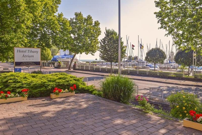 Фотографія Tihany Atrium 4*