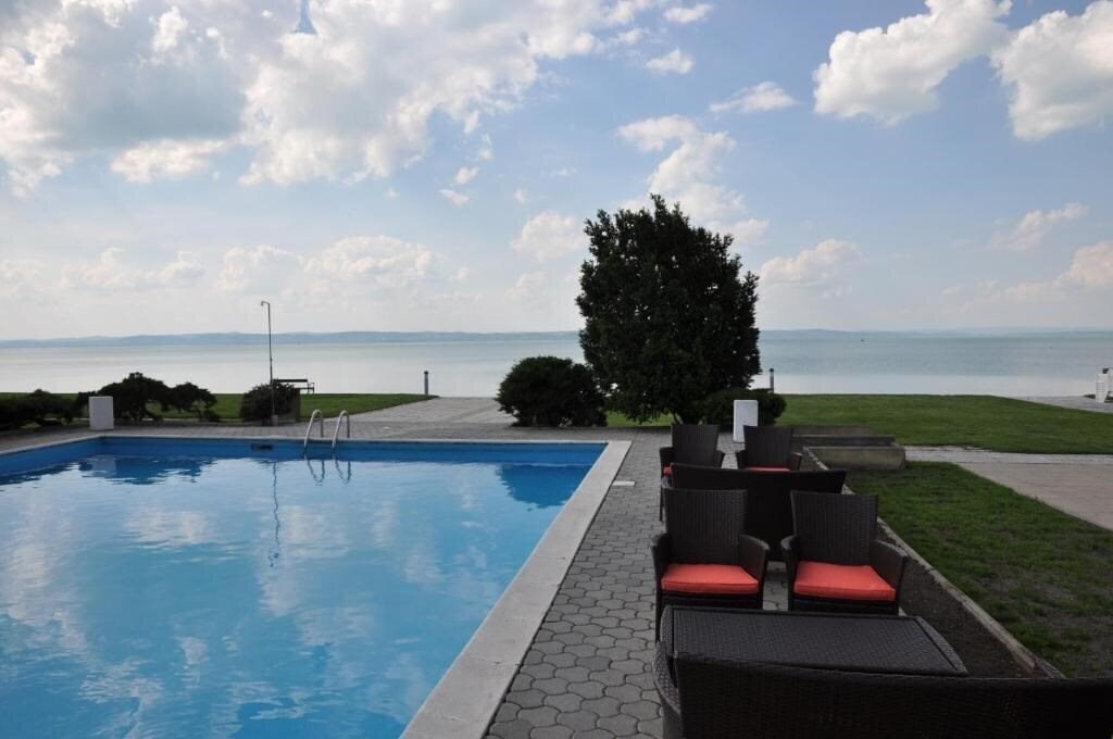 Картинка Hungaria Siofok Hotel 3*