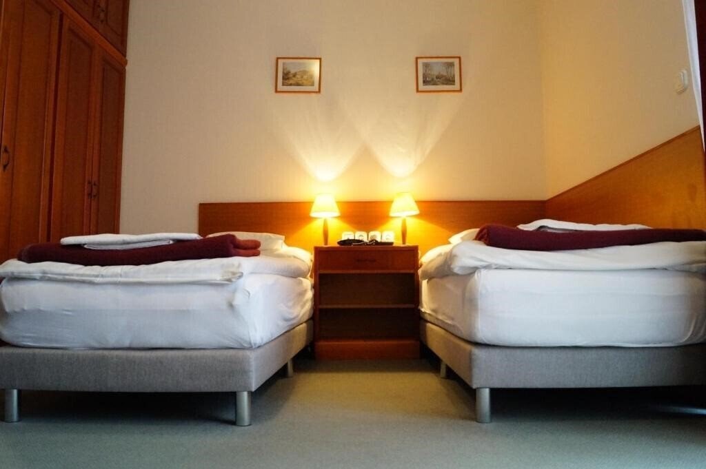 Фото Ovit Hotel 3*