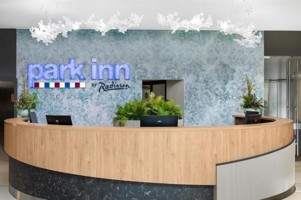 Изображение Park Inn By Radisson Sarvar 4*