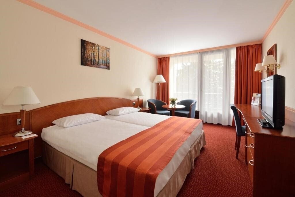 Фото Danubius Health SPA Resort Sarvar 4*