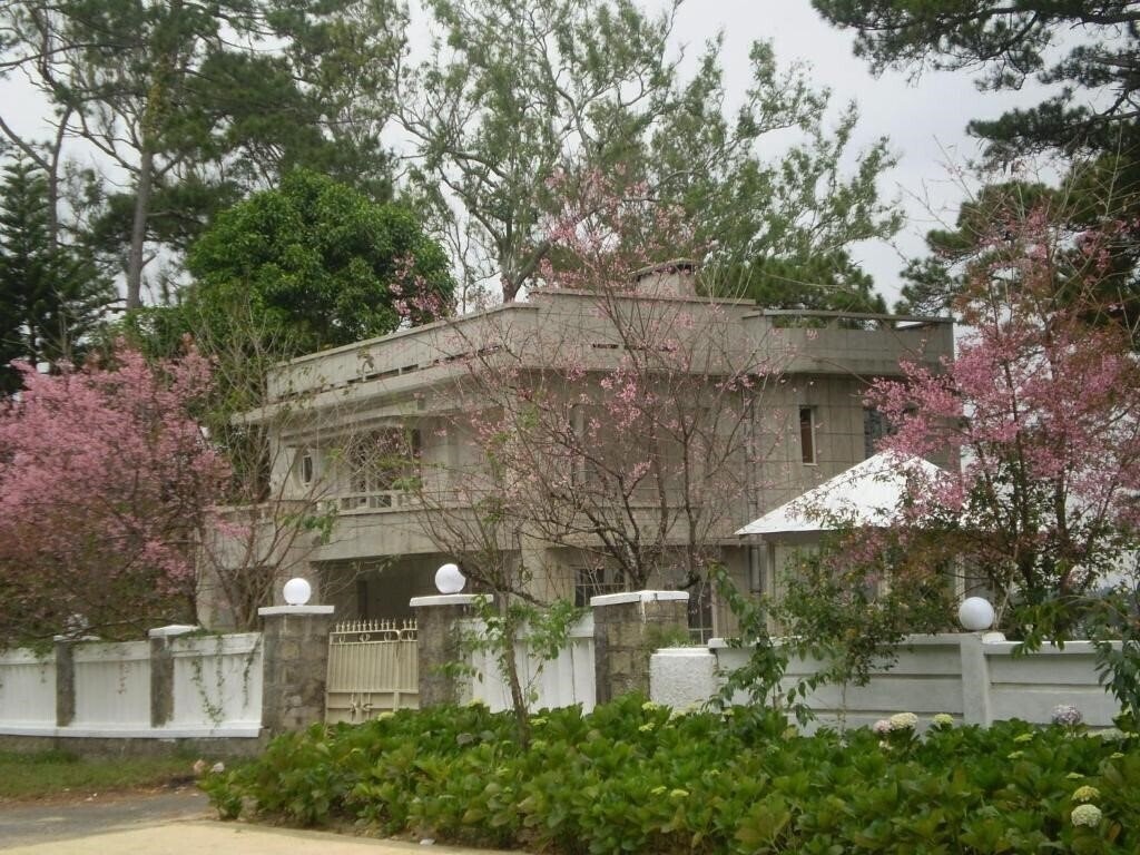 Картинка Dalat Cadasa Resort 3*