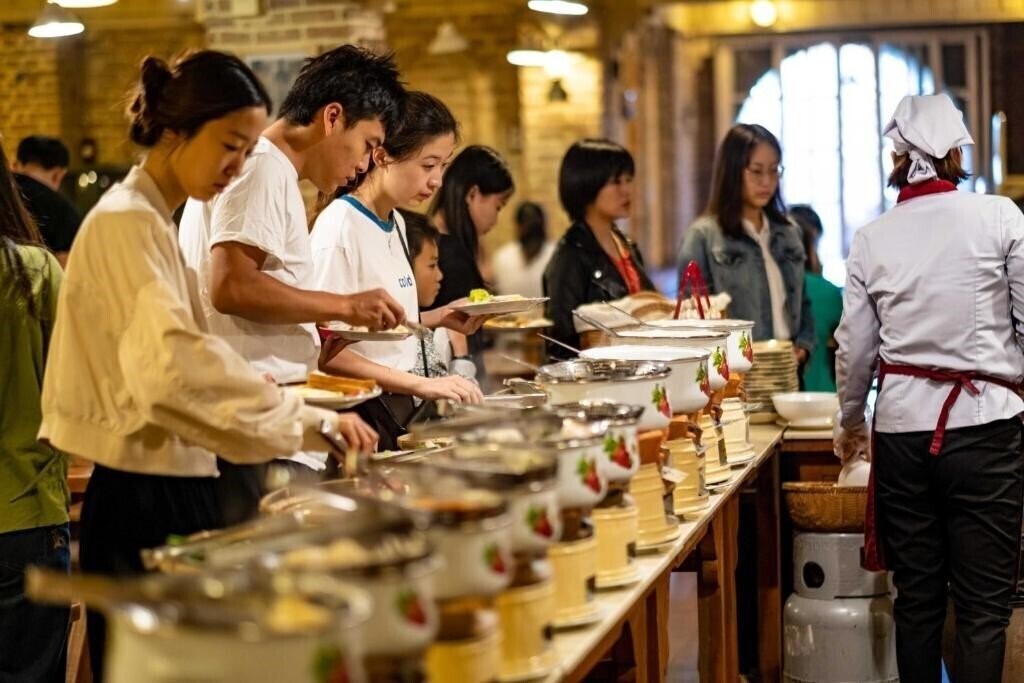 Фото Saphir Dalat Hotel 4*