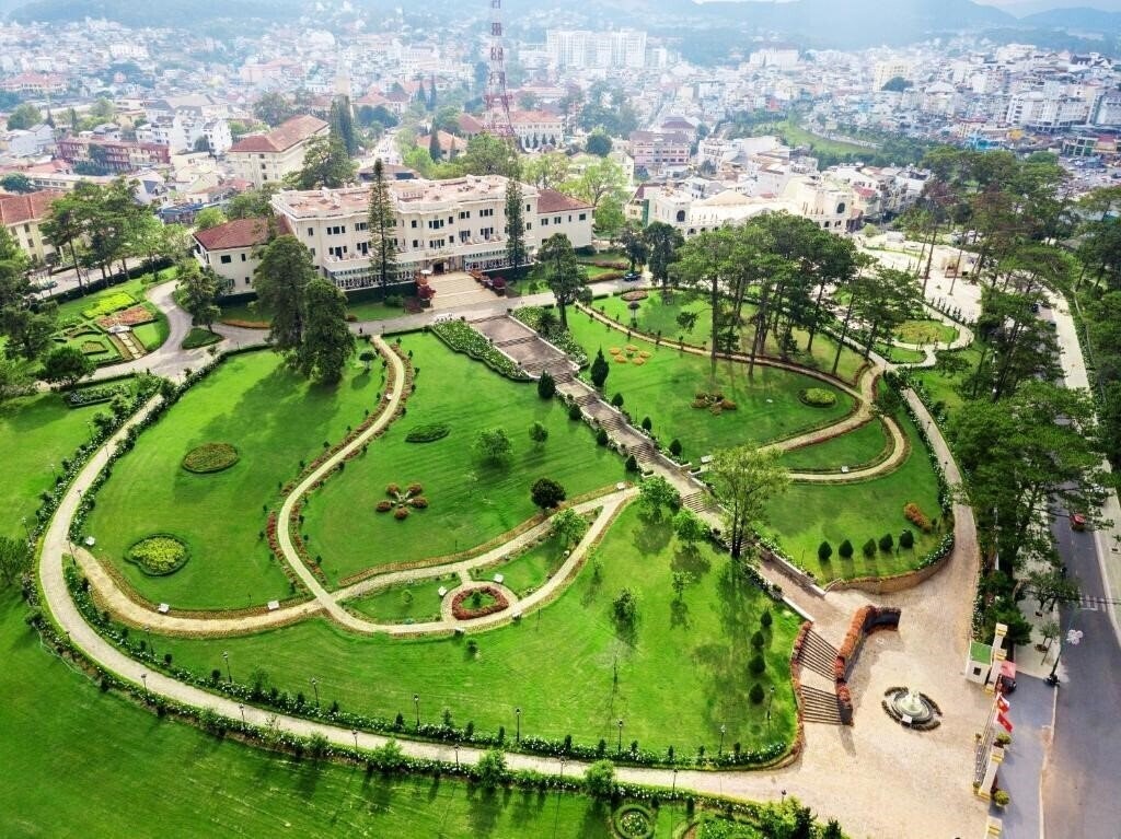 Картинка Dalat Palace Heritage 5*