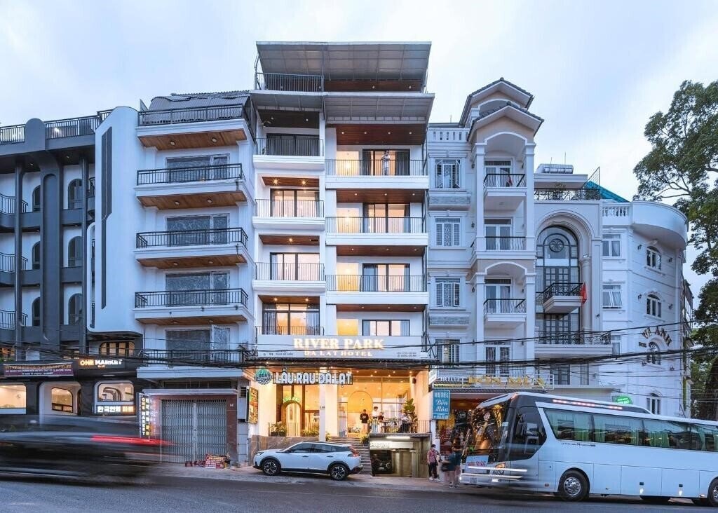 Готель River Park Hotel Dalat 3*