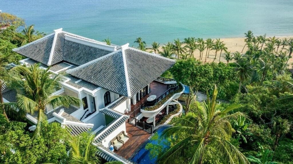 Изображение Intercontinental Danang Sun Peninsula Resort 5*