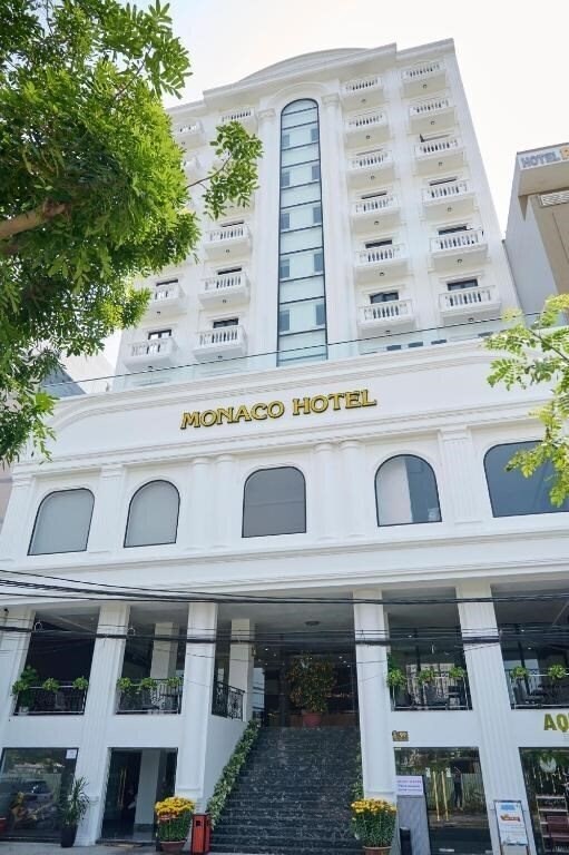Отель Monaco 3*