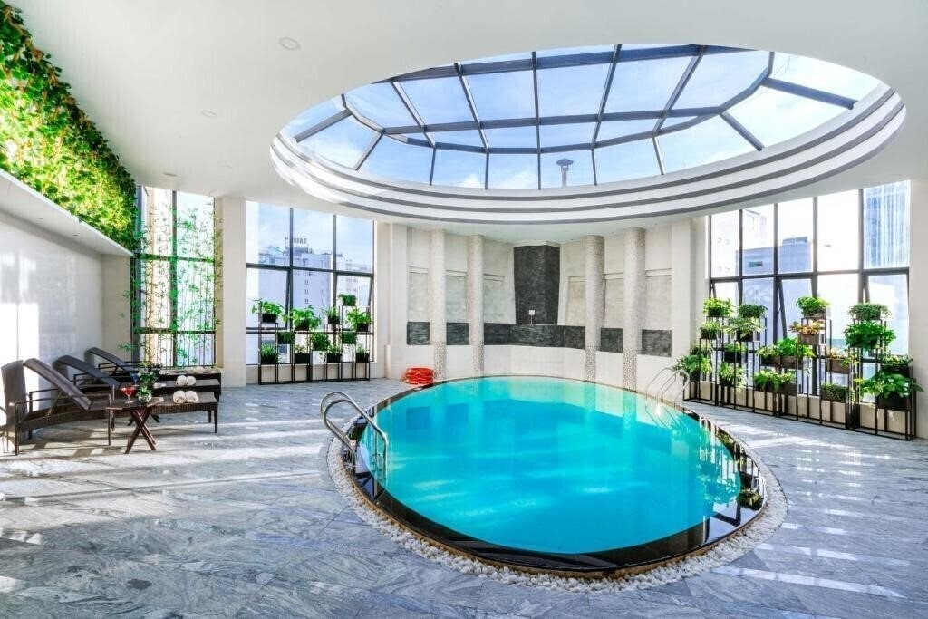 Фото Brilliant Hotel Da Nang 4*