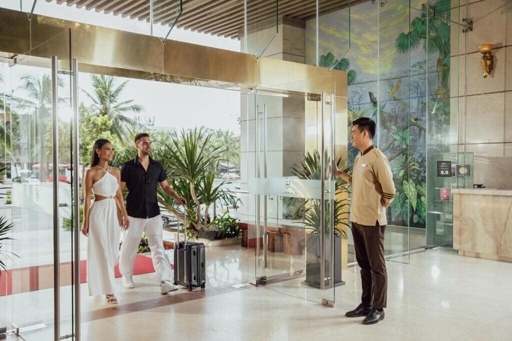 Картинка Mandila Beach Hotel 4*