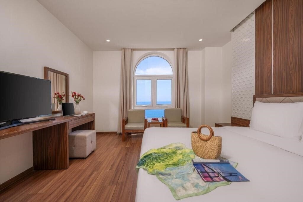 Фотография De Lamour Hotel Da Nang 3*