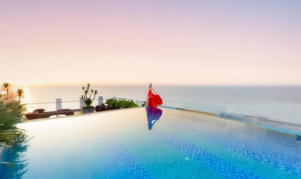 Готель Haian Beach Hotel & SPA 4*
