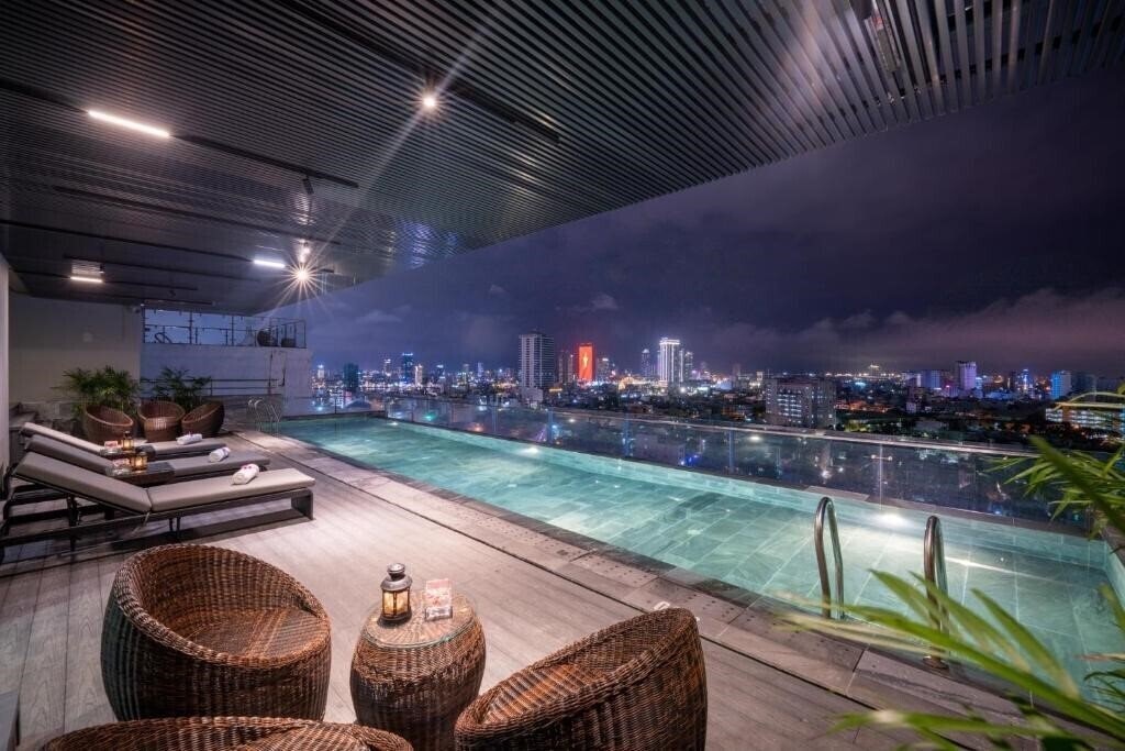 Готель San Marino Boutique Da Nang 4*