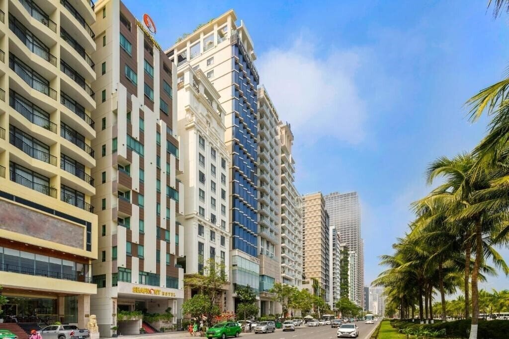 Фотографія Seafront Hotel Danang 3*
