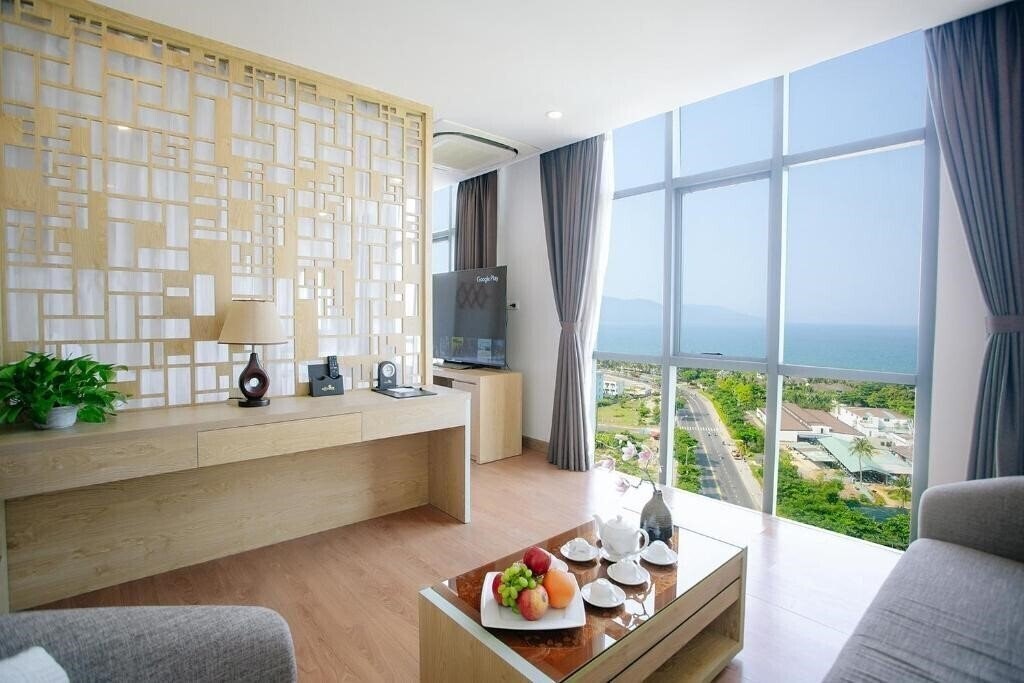 Фотографія Lavencos Hotel Da Nang 4*