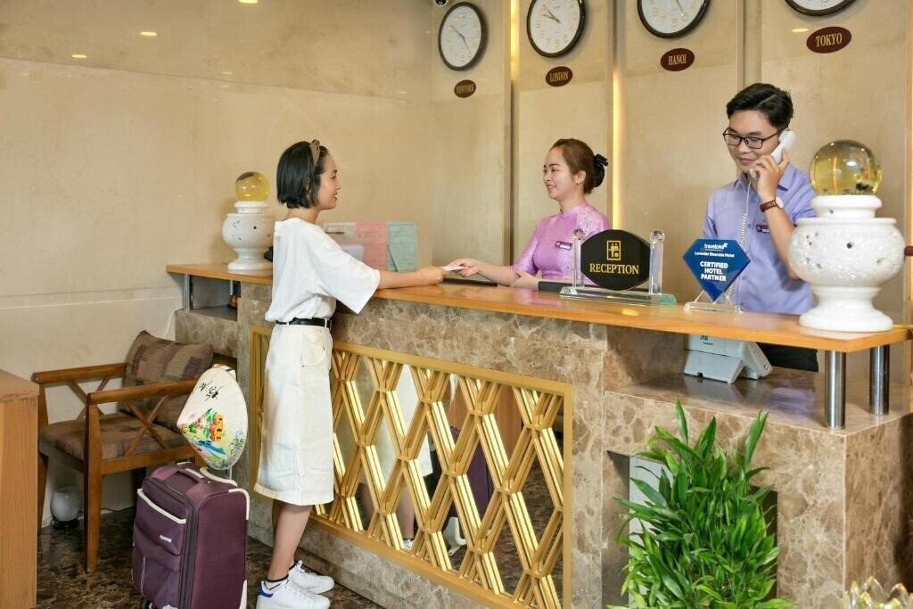 Зображення Lavender Riverside Hotel Danang 3*