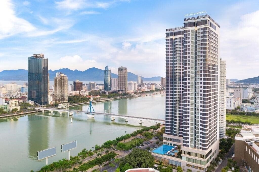 Фото Melia Vinpearl Danang Riverfront 5*