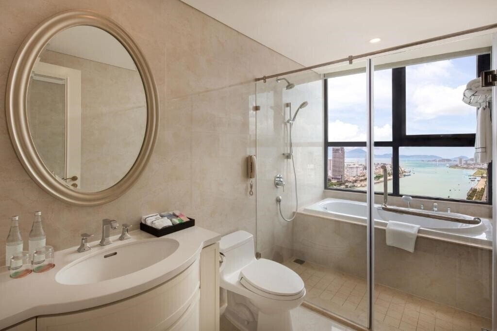 Фотографія Melia Vinpearl Danang Riverfront 5*