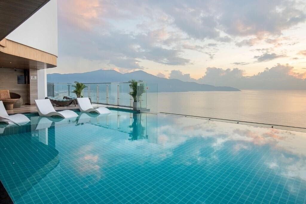 Зображення Radisson Hotel Danang 5*