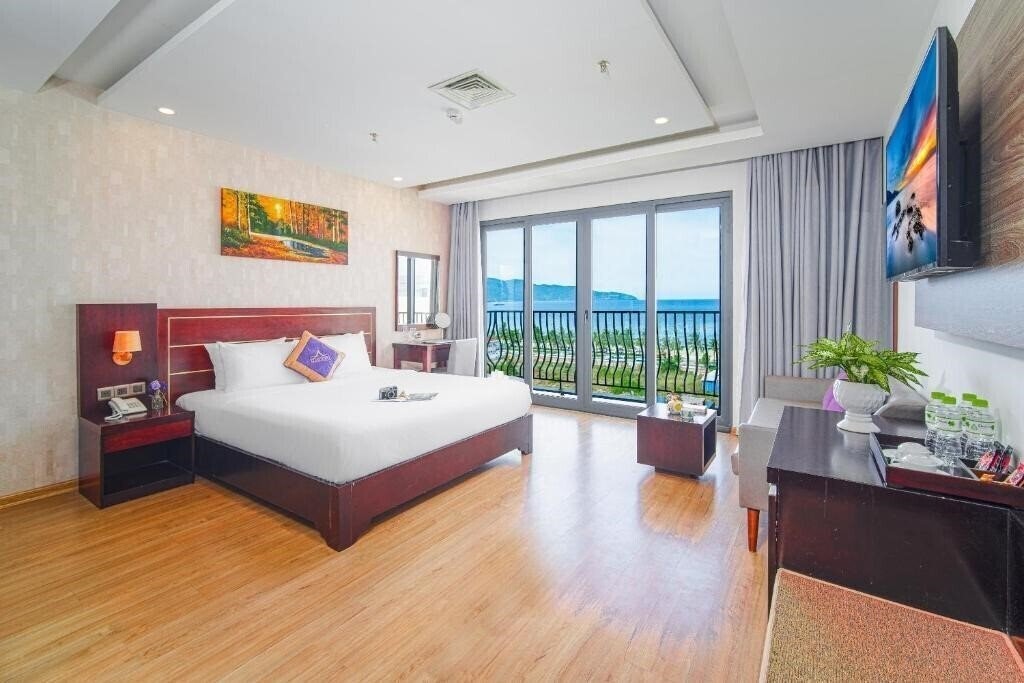 Фото Alani Hotel & SPA 4*