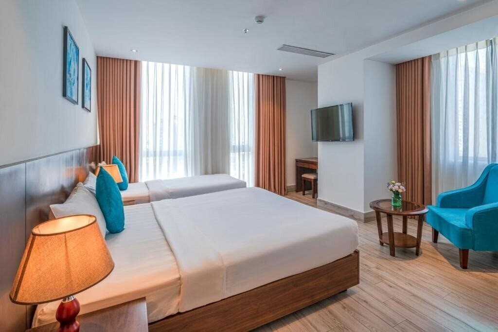 Отель Greenery Hotel 3*