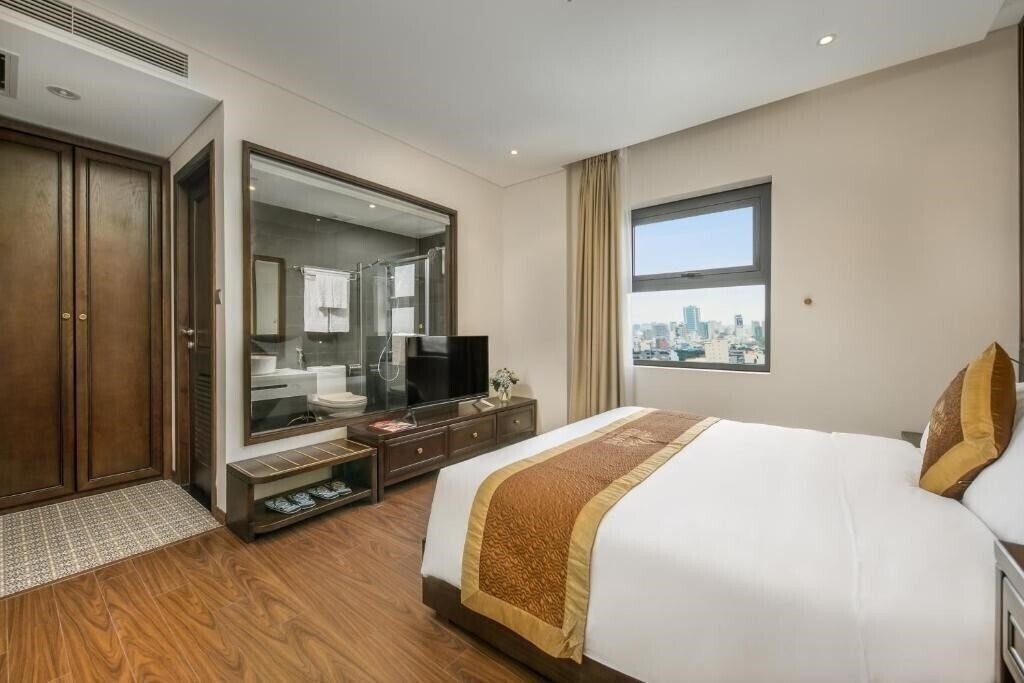 Фото Cosmos Hotel Da Nang 3*