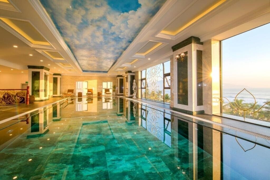 Готель Eden Ocean View Hotel Da Nang 4*