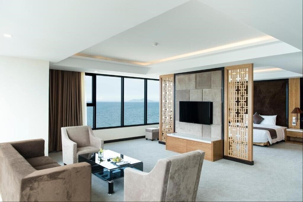 Фото Muong Thanh Luxury Da Nang 5*