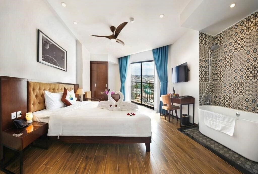 Фотографія Ritzy Boutique Hotel 3*