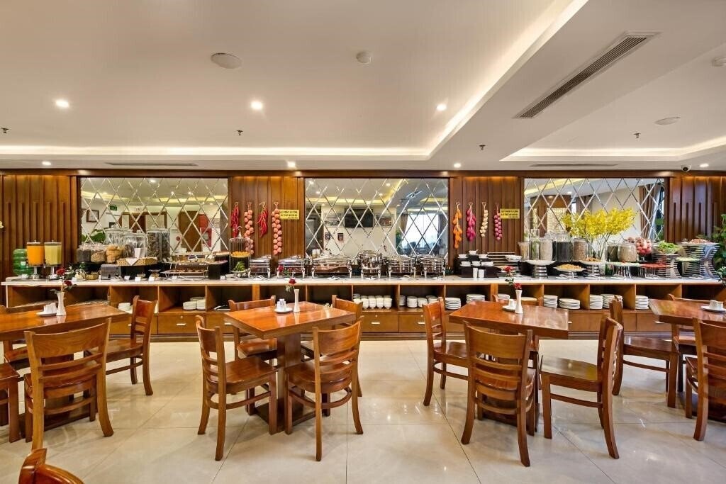 Изображение Delicate Beach Hotel 3*