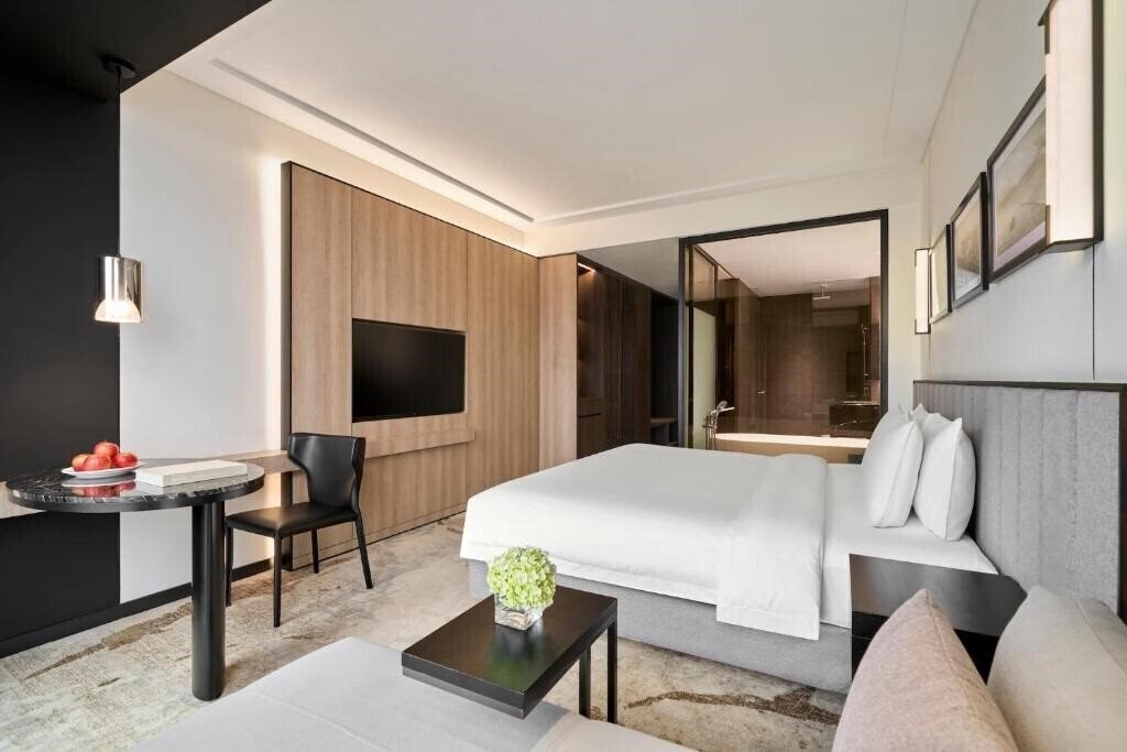 Фото Crowne Plaza Danang City Centre 5*