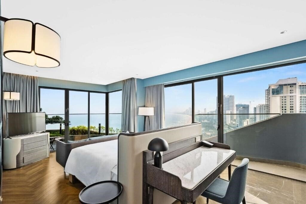 Зображення Hilton Garden Inn Da Nang 4*