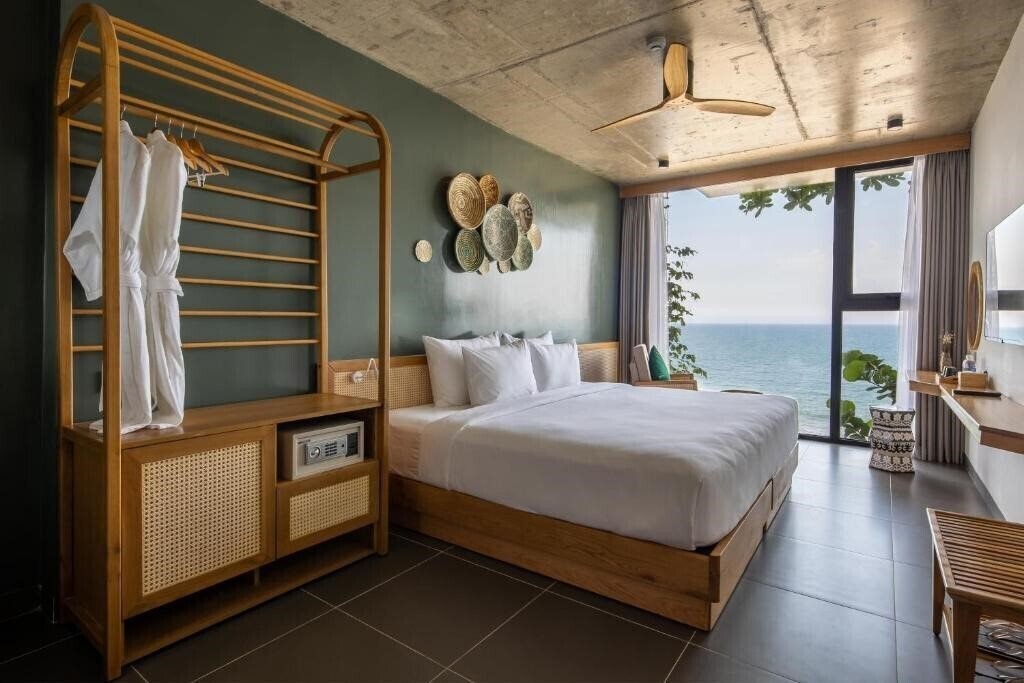 Отель The Leaf Boutique Danang 4*