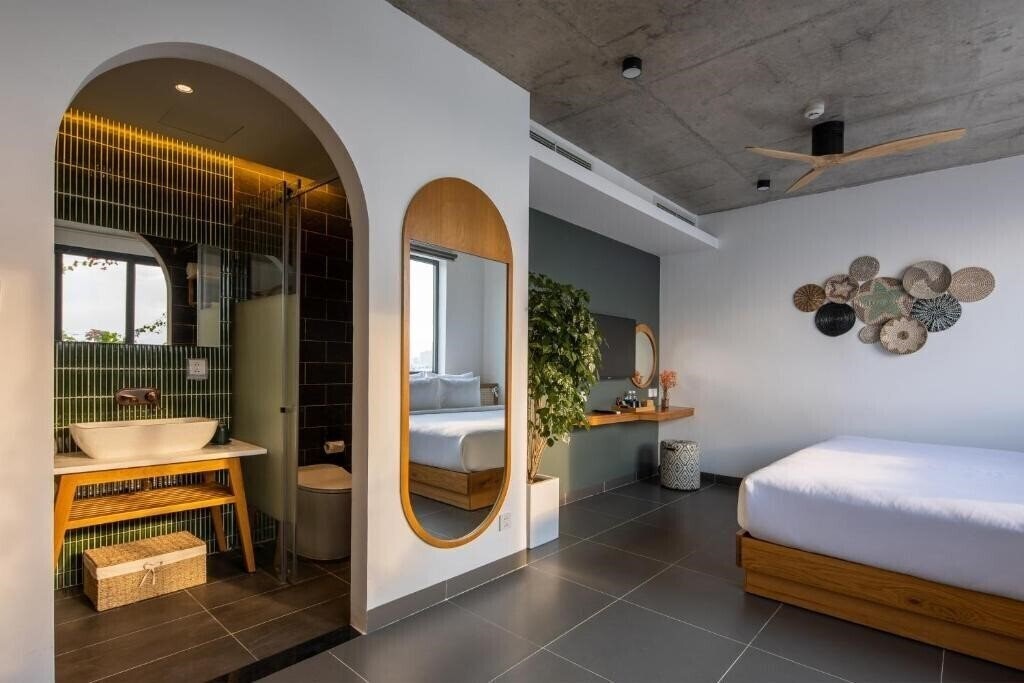 Фото The Leaf Boutique Danang 4*