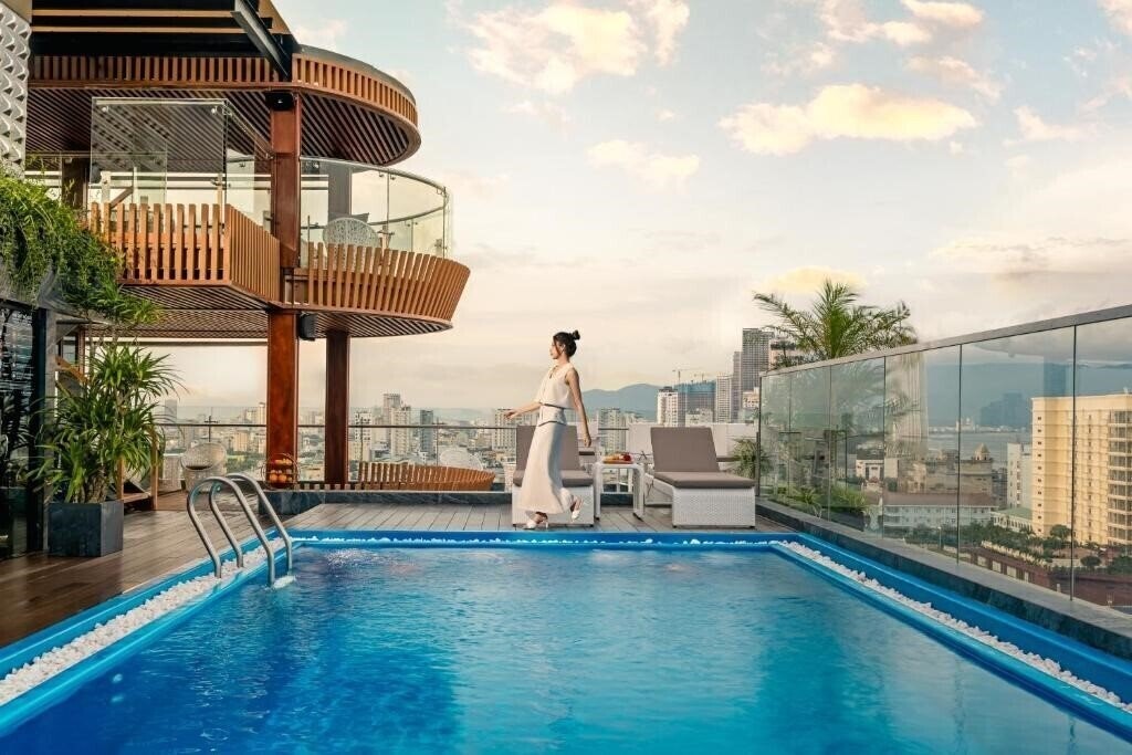 Фотографія Mercy Emerald Hotel 4*