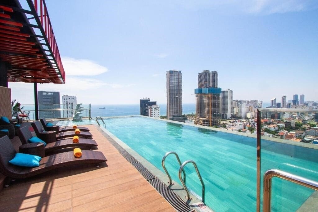 Отель Cordial Grand Hotel 4*