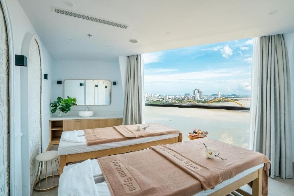 Зображення Haian Riverfront Hotel 4*